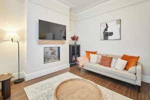 Headland Sanctuary image 5