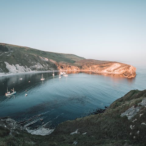 Reach the Jurassic Coast for a day trip in just under an hour