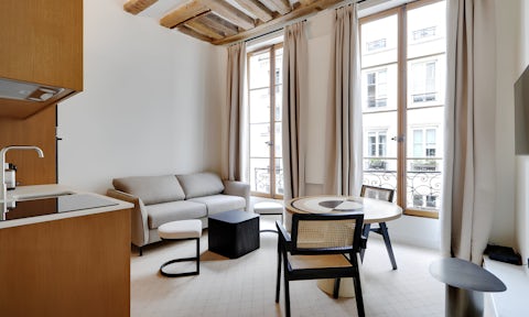 The Charms Of Paris