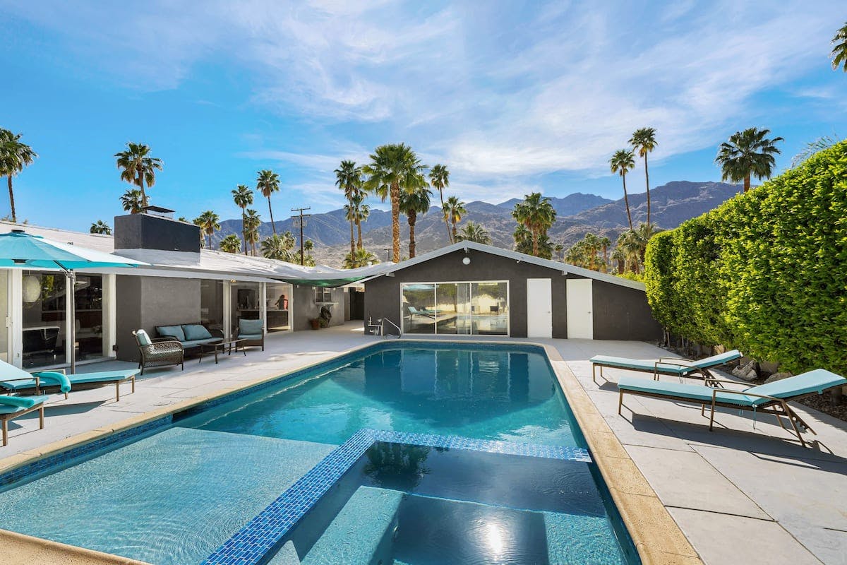 Cool Ridge, Palm Springs, California | Plum Guide