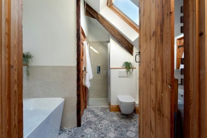 Country Barn Escape image 13