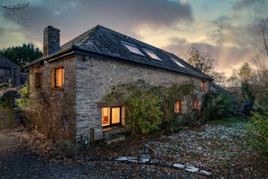 Country Barn Escape image 9