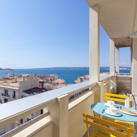 Soak in the sea views from your fabulous balcony, complete with table and chairs