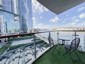 London Horizon image 14