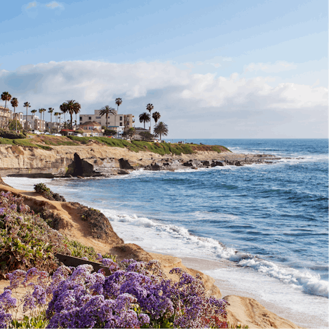 Make your way to the beach in less than ten minutes