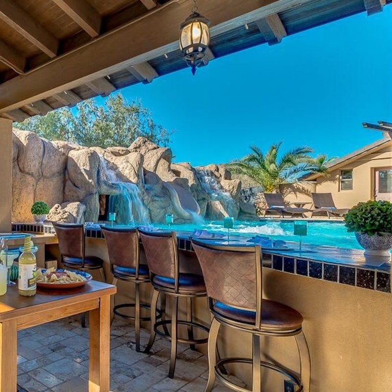 Swim right up to the poolside bar for a refreshing mojito