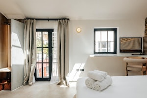 Primrose Hill Mews image 12