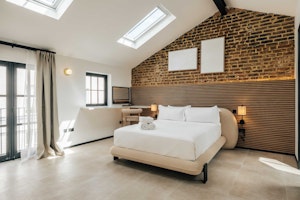 Primrose Hill Mews image 8