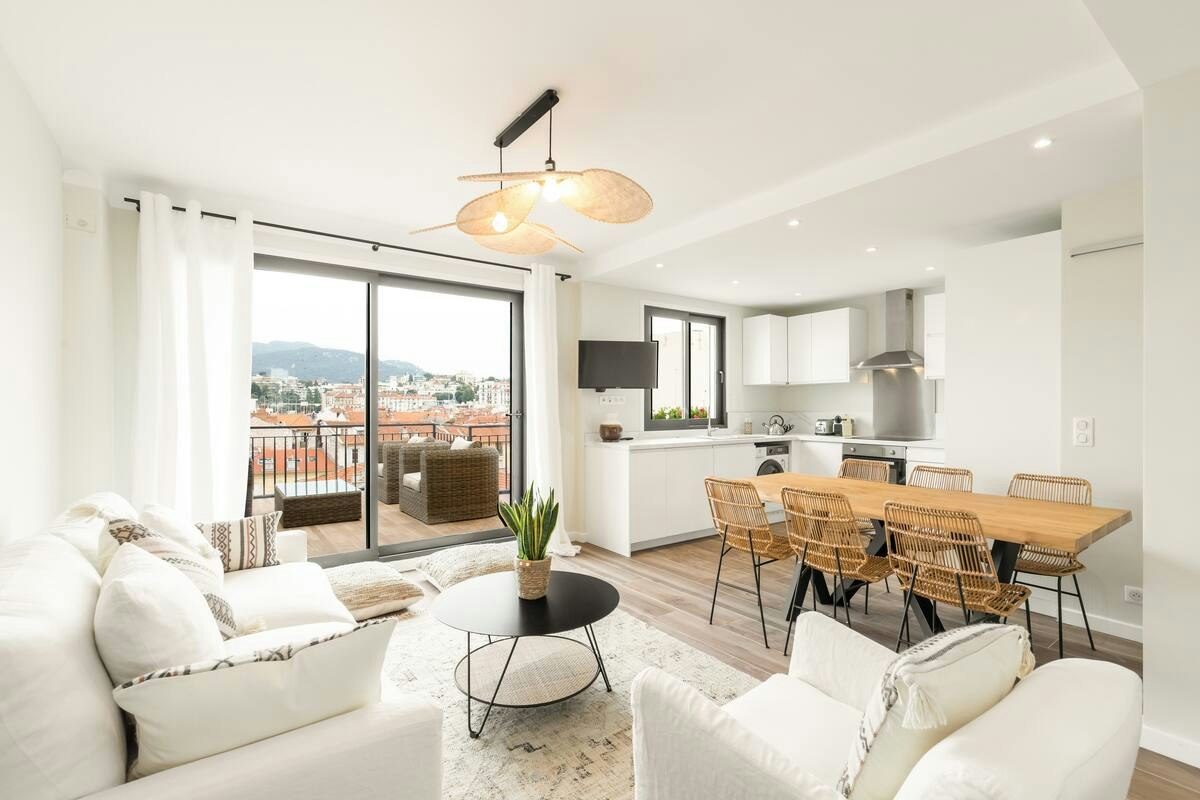 The Sun Deck, Provence-Alpes-Côte d'Azur