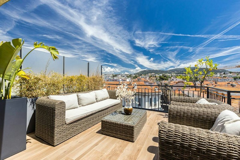 The Sun Deck additional image