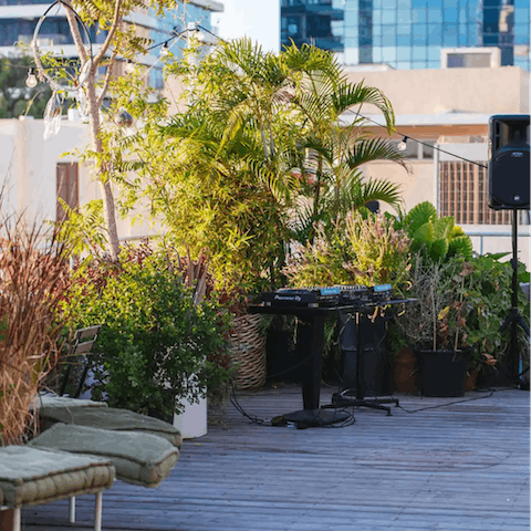 Head up to the shared rooftop terrace for an evening drink amid the sound gallery