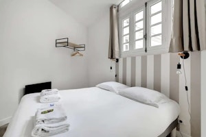 Lofted Charm image 8