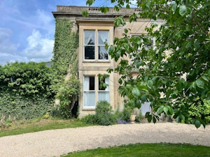 A Charming Place image 15