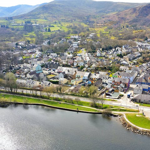 Stay by Llanberis' castle ruins, where waterside eateries line the Padarn Lake