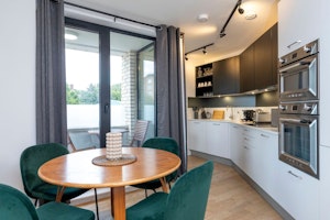 Kentish Town Warmth image 10