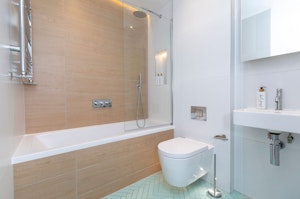 Kentish Town Warmth image 6