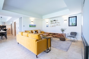 Gorgeous Gordes image 12