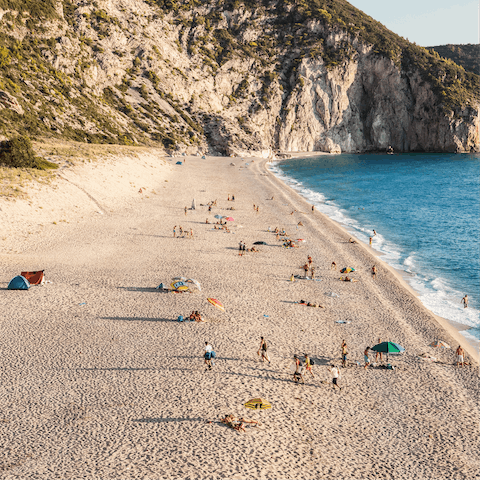 Explore the sandy beaches of Lefkas – Dessimi Bay is just a five-minute walk