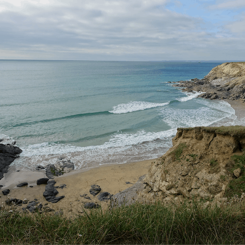 Make the ten-minute drive to some of Cornwall's beautiful beaches