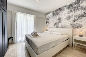 Riviera Days image 8
