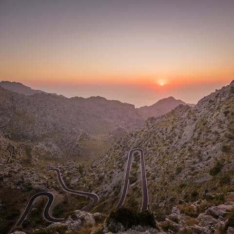 Explore the mountainous landscape of Mallorca that can be found close to the villa