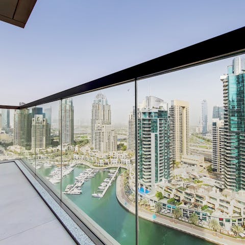 Enjoy a commanding view of the Dubai Marina from your balcony