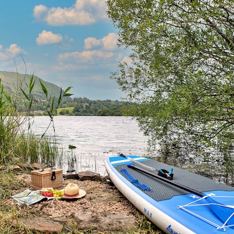 Grab your paddleboard and take to Grasmere Lake