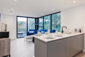 Sophisticated & Modern image 4