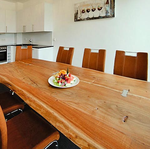 Organise delicious family feasts at the beautifully crafted dining table 