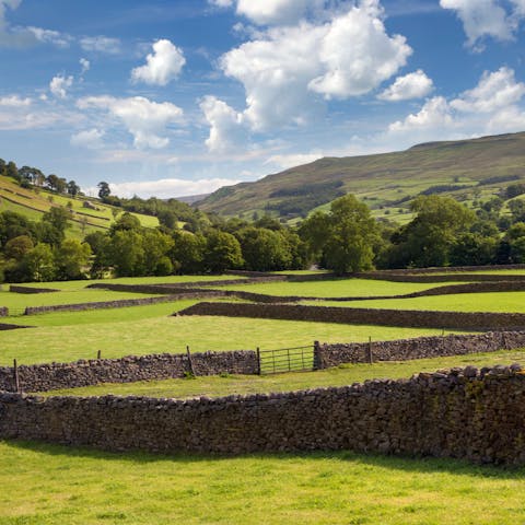 Explore the Yorkshire Dales National Park and it's surrounding natural beauty, less than a ten-minute drive away 