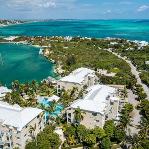 Explore the beautiful Grace Bay Beach and Smiths Reef on your doorstep
