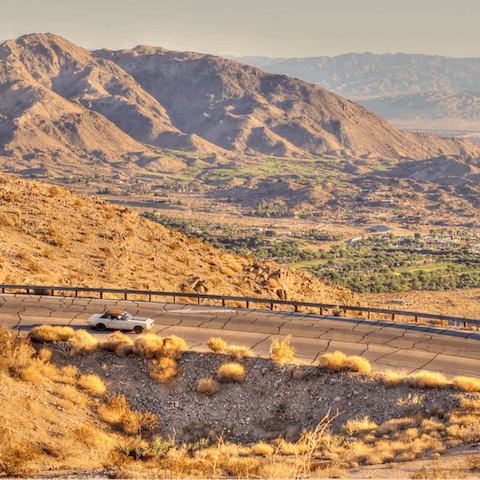 Explore the nearby Coachella Valley