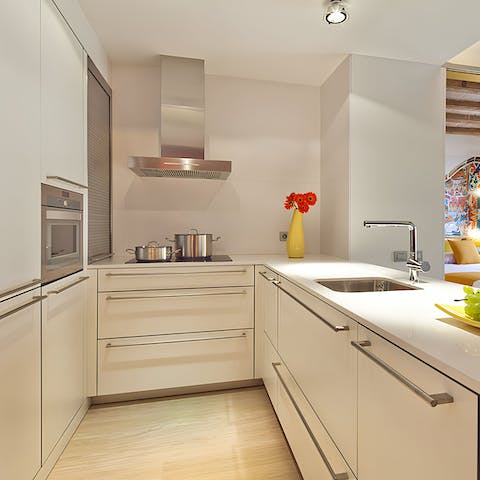 Rustle up tapas in the sleek kitchen, best enjoyed with a Spanish vino