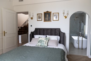 Côte D'Azur Sunshine image 11
