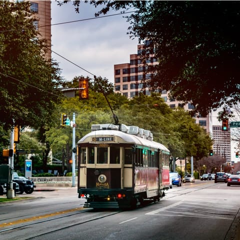 See the sights around Dallas' Downtown Historic District – the Dallas Museum of Art is a fifteen-minute walk away 