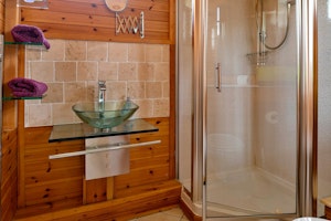 Estuary Retreat image 7