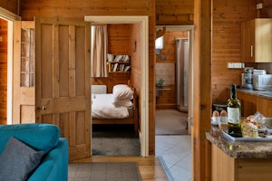 Estuary Retreat image 6