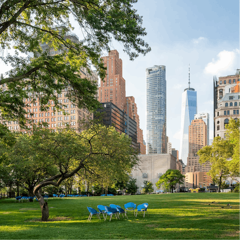 Hop in a cab for fourteen minutes to chill in Battery Park 