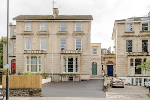 Clifton Breeze image 8
