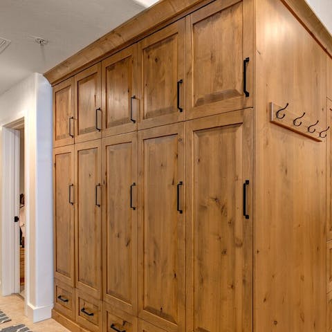 Stow your equipment in the lodge’s ski lockers