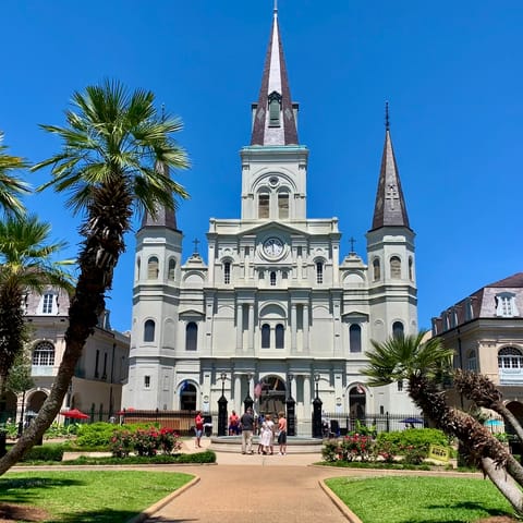 Watch the street performers wow the crowds in front of St. Louis Cathedral, less than a twenty-minute walk away