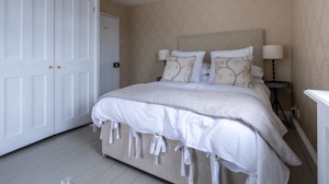 Manor Farm image 4