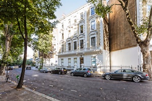Notting Hill Chic image 10
