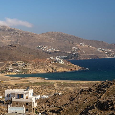 Stay in Ftelia, just a fifteen-minute drive from Mykonos Town