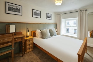 Matlock Charm image 13