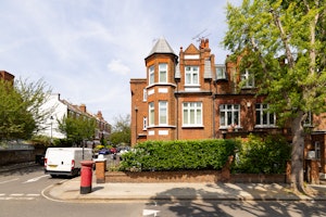 Jazz Garden image 10
