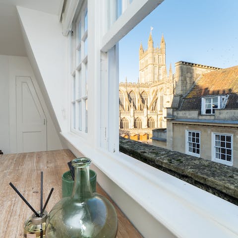 Wake up to magnificent views of the Abbey from the king-sized bed