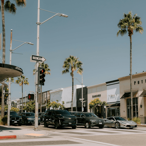 Explore Beverly Hills – Rodeo Drive is a short drive away