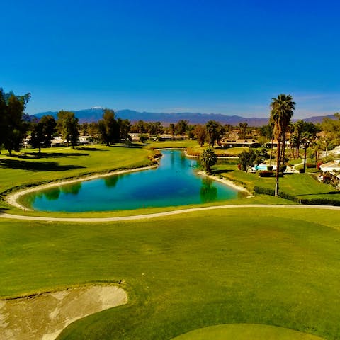 Stay on the outskirts of La Quinta, where PGA West golf courses are your neighbours