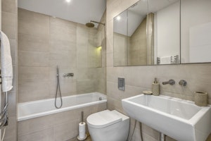Kensington Breeze image 2